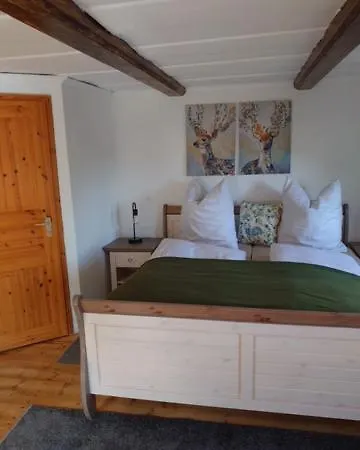 Historisches Aschberg Haisl Klingenthal, Terrasse, Großer Garten 6 2 Personen Ferienhaus *