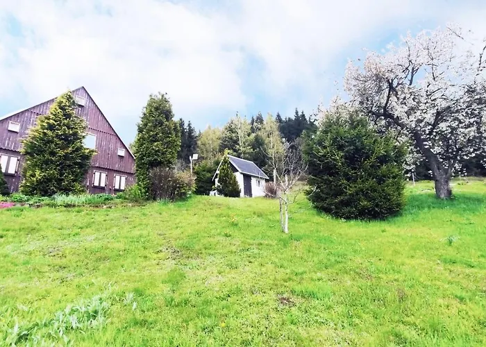 بيت للعطل Historisches Aschberg Haisl Klingenthal, Terrasse, Grosser Garten 6 2 Personen كلينغنتال