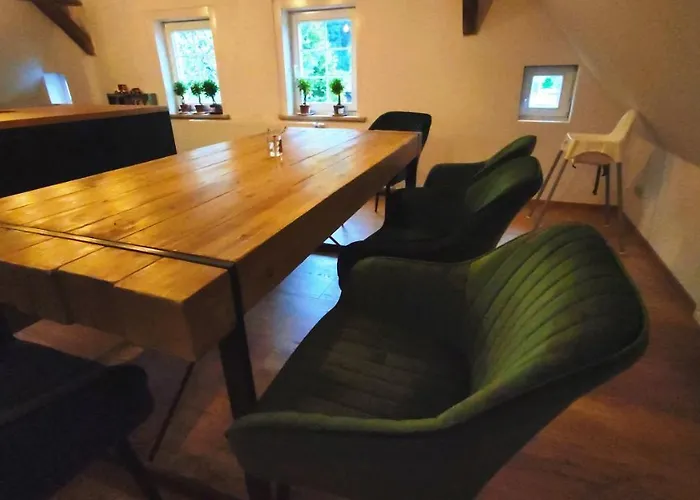 بيت للعطل Historisches Aschberg Haisl Klingenthal, Terrasse, Grosser Garten 6 2 Personen *