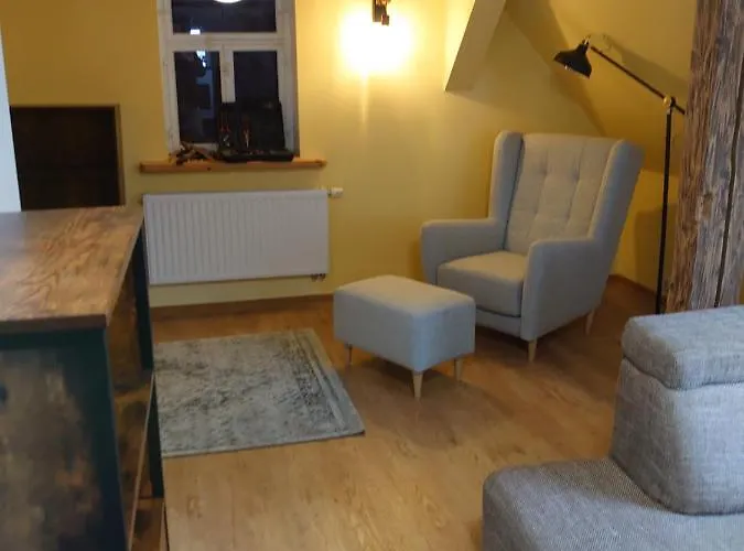 Historisches Aschberg Haisl Klingenthal, Terrasse, Grosser Garten 6 2 Personen * كلينغنتال